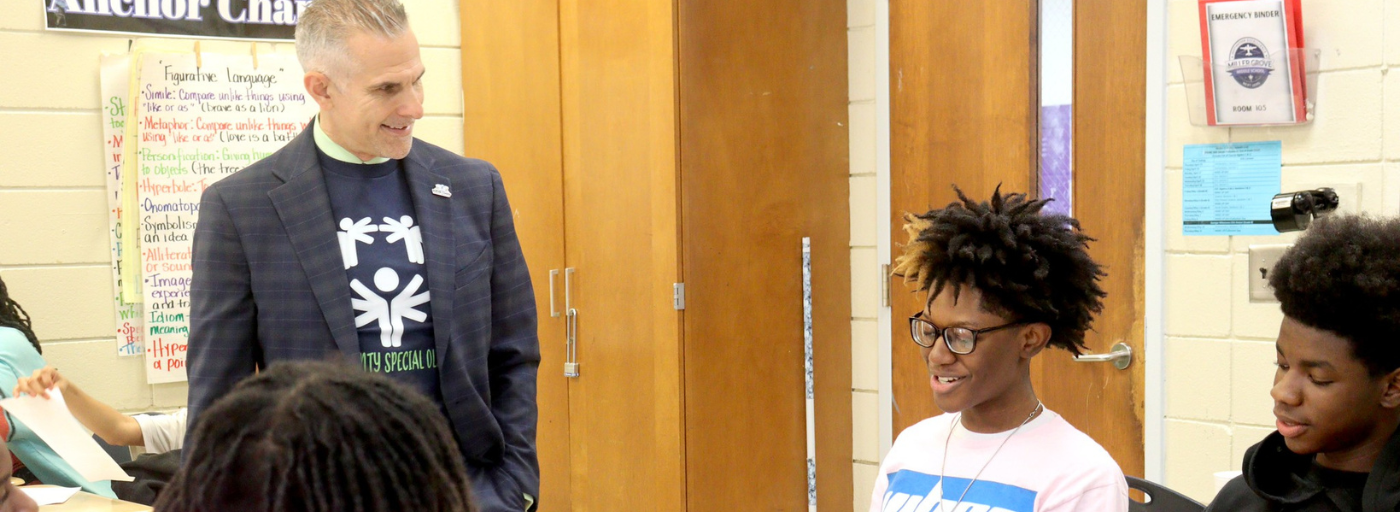 Superintendent visits a classroom